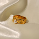 Bailee - Lava de Oro Pearl Ring